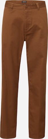 Brixton Regular Chino Pants 'CHOICE' in Brown: front