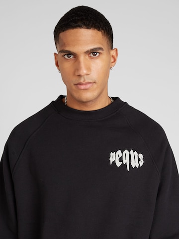 Pequs Sweatshirt 'Mythic' in Zwart