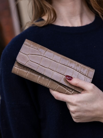 Cheval Firenze Wallet 'COSMO CROC' in Grey: front