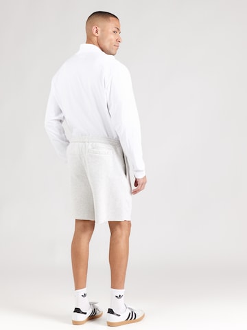 Abercrombie & Fitch Normální Sportovní kalhoty – šedá