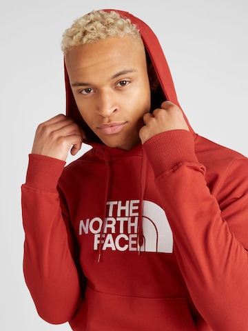 THE NORTH FACE - Sweatshirt 'Drew Peak' em vermelho