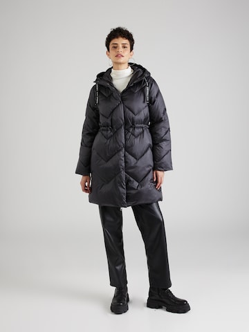 Twinset Zimní kabát – černá: přední strana