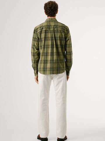 Pepe Jeans Regular fit Button Up Shirt 'Caster' in Green