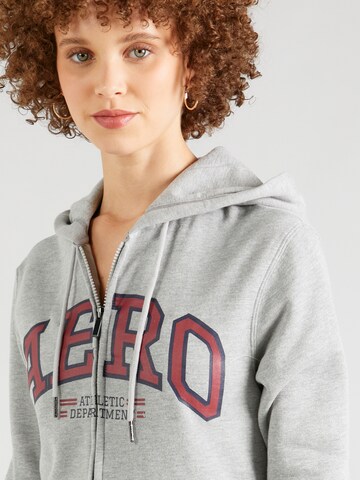 AÉROPOSTALE Sweatjacke in Grau