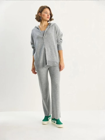 Bianco Lucci Pantsuit in Grey