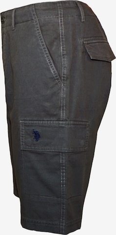 Regular Pantalon cargo U.S. POLO ASSN. en gris