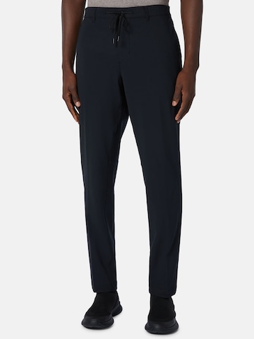 Boggi Milano Regular Trousers with creases in Black: front