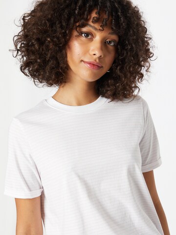 T-shirt 'Ria' PIECES en blanc