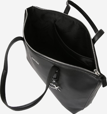 Calvin Klein - Shopper en negro