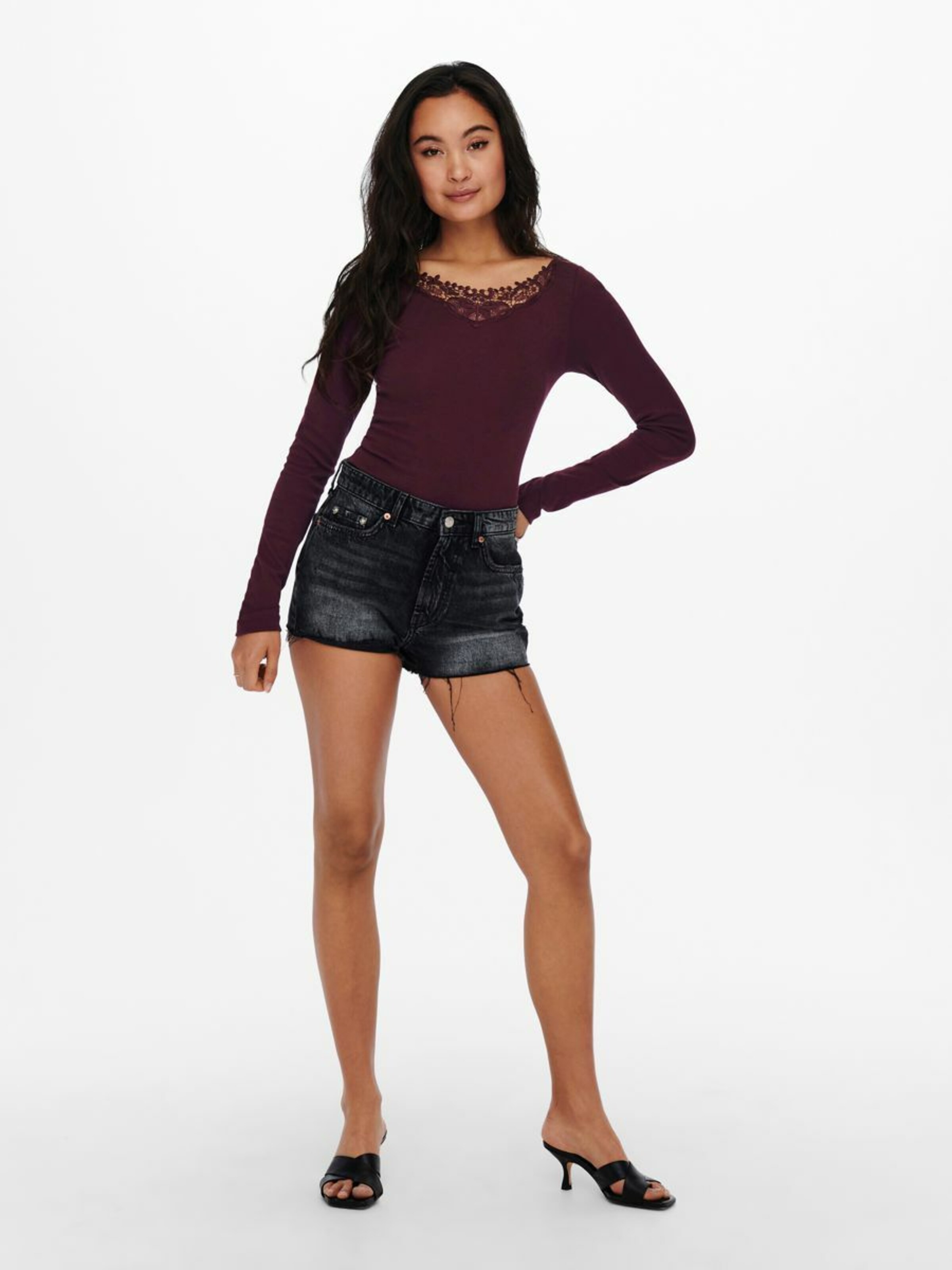 Frauen Shirts & Tops ONLY Shirt 'Kira' in Bordeaux - BX12691 Frauen Shirts & Tops ONLY Shirt 'Kira' in Bordeaux - BX12691