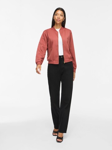 Veste mi-saison 'VIBubble' VILA en rouge : devant