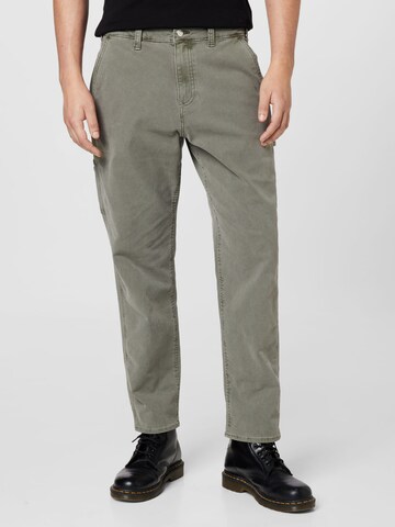 Abercrombie & Fitch Regular Trousers in Grey: front