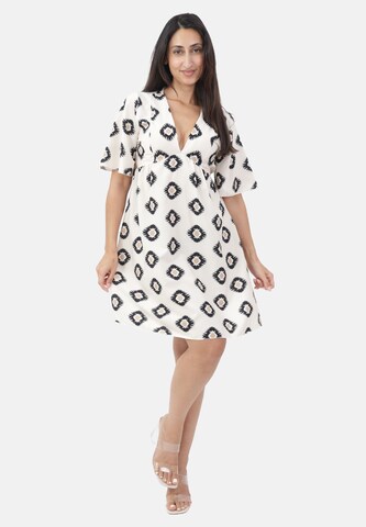 Elara Dress in White: front