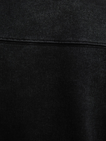Sweat-shirt Bershka en noir