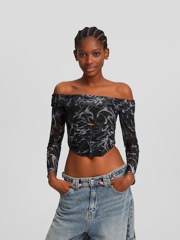 Bershka Shirt in Zwart: voorkant