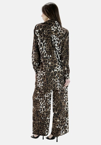 Regular Tenue d'intérieur Elara en marron