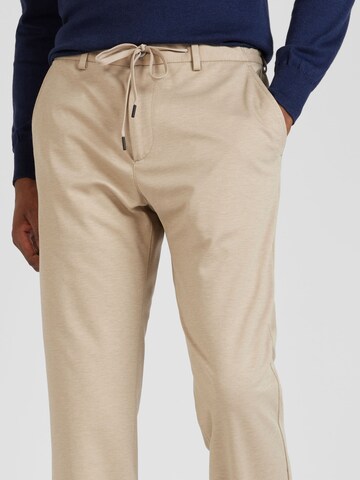 s.Oliver Tapered Pants in Beige