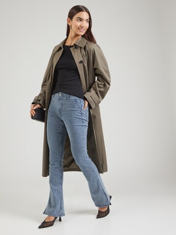 Maglietta di Gina Tricot in nero