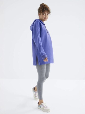 Felpa di Tommy Life in blu