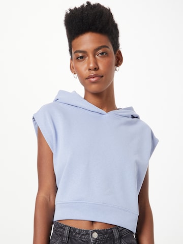 Nasty Gal Sweatshirt in Blue: front