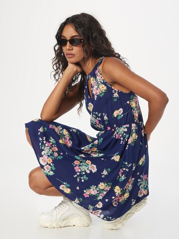 Robe d’été 'Leona' ABOUT YOU en bleu