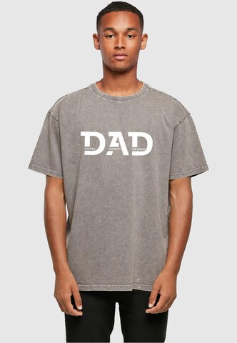 Merchcode Shirt 'Fathers Day - The Man, The Myth, The Legend' in Grey: front