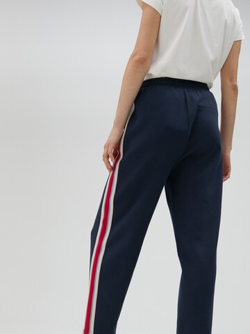 Regular Pantalon Lola Casademunt en bleu