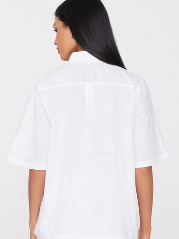 Tezenis Blouse in White