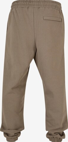 Tapered Pantaloni de la DEF pe gri