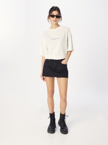 Calvin Klein Jeans T-Shirt in Beige