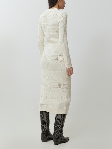 Robes en maille 'Lucienne' EDITED en blanc