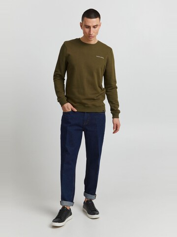 Casual Friday Sweatshirt 'CFSeverin' in Groen