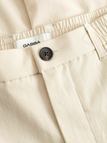 GABBA Szabványos Nadrág ' GABmonza ' - bézs