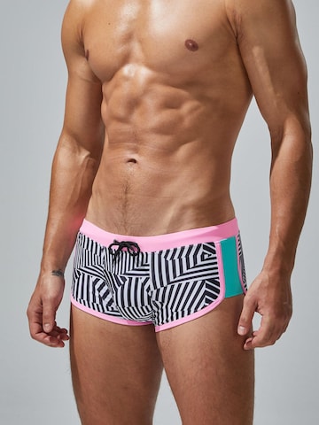 SEOBEAN Swim Trunks in Black