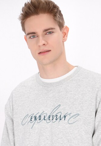 MO Sweatshirt 'Back To School' in Grijs