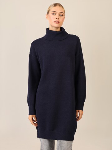 APART Knitted dress in Blue: front