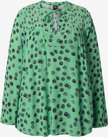 Ulla Popken Tunic in Green: front