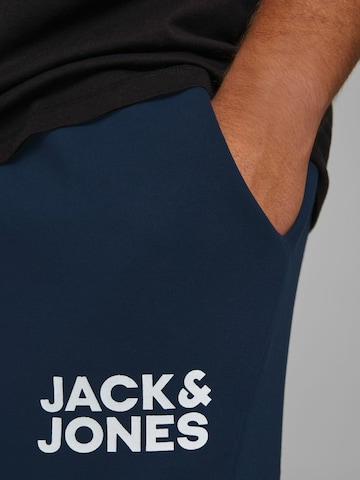 Jack & Jones Plus تابيرد سراويل 'Gordon' بلون أزرق