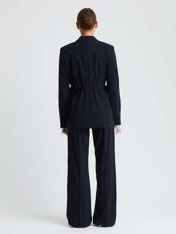 Minx Blazers 'AIDAN' in Zwart