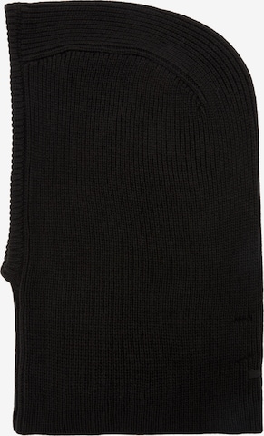 Pull&Bear Pipo värissä musta: etupuoli