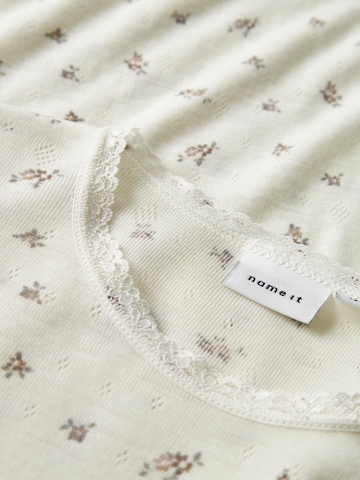 Pull-over NAME IT en blanc