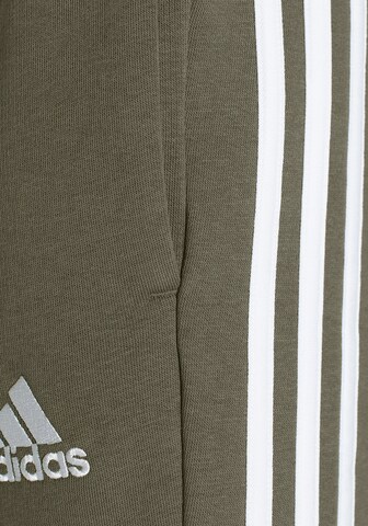 ADIDAS SPORTSWEAR Tapered Sportbroek 'Essentials' in Groen