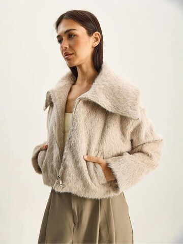 Bianco Lucci Between-seasons coat in Beige