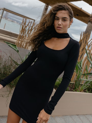 MYLAVIE by Sarah Harrison Evening Dress in Black