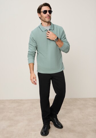 Man's World Sweatshirt in Grün