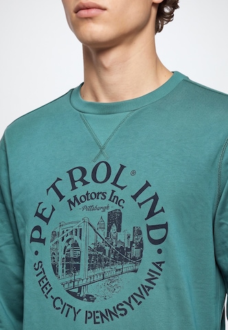 Petrol Industries Sweatshirt in Green