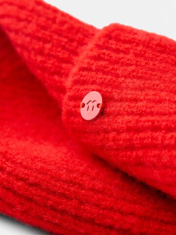 Bershka Muts in Rood