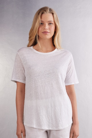 INTIMISSIMI Shirt in White: front