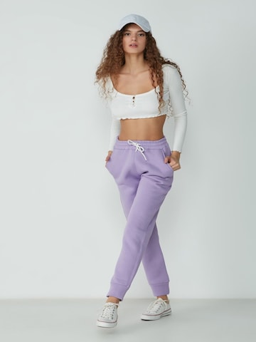 C&City Tapered Pants in Purple