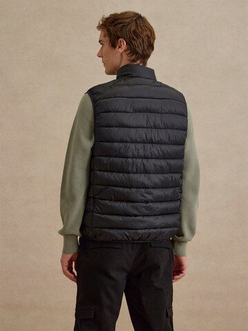 Gilet 'Eray' DAN FOX APPAREL en noir
